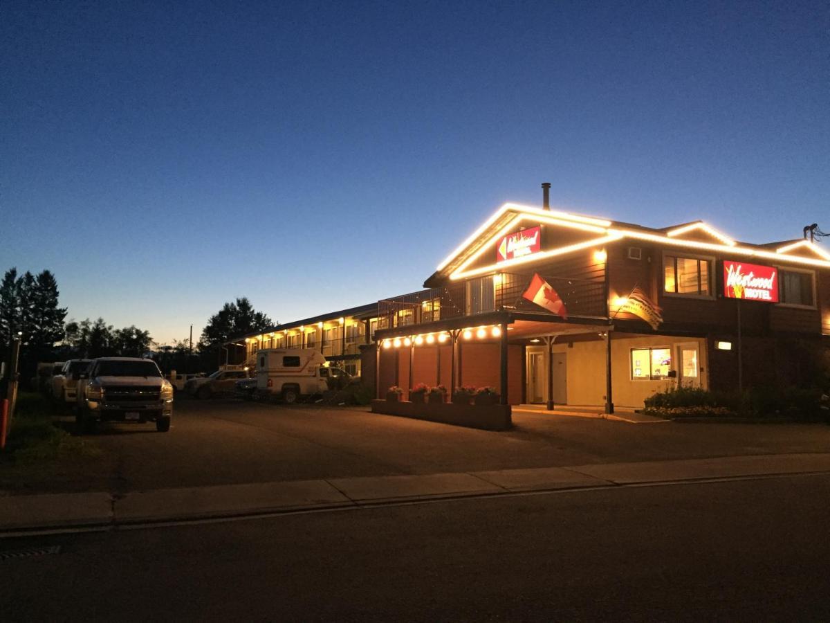 Westwood Motel 100 Mile House Extérieur photo